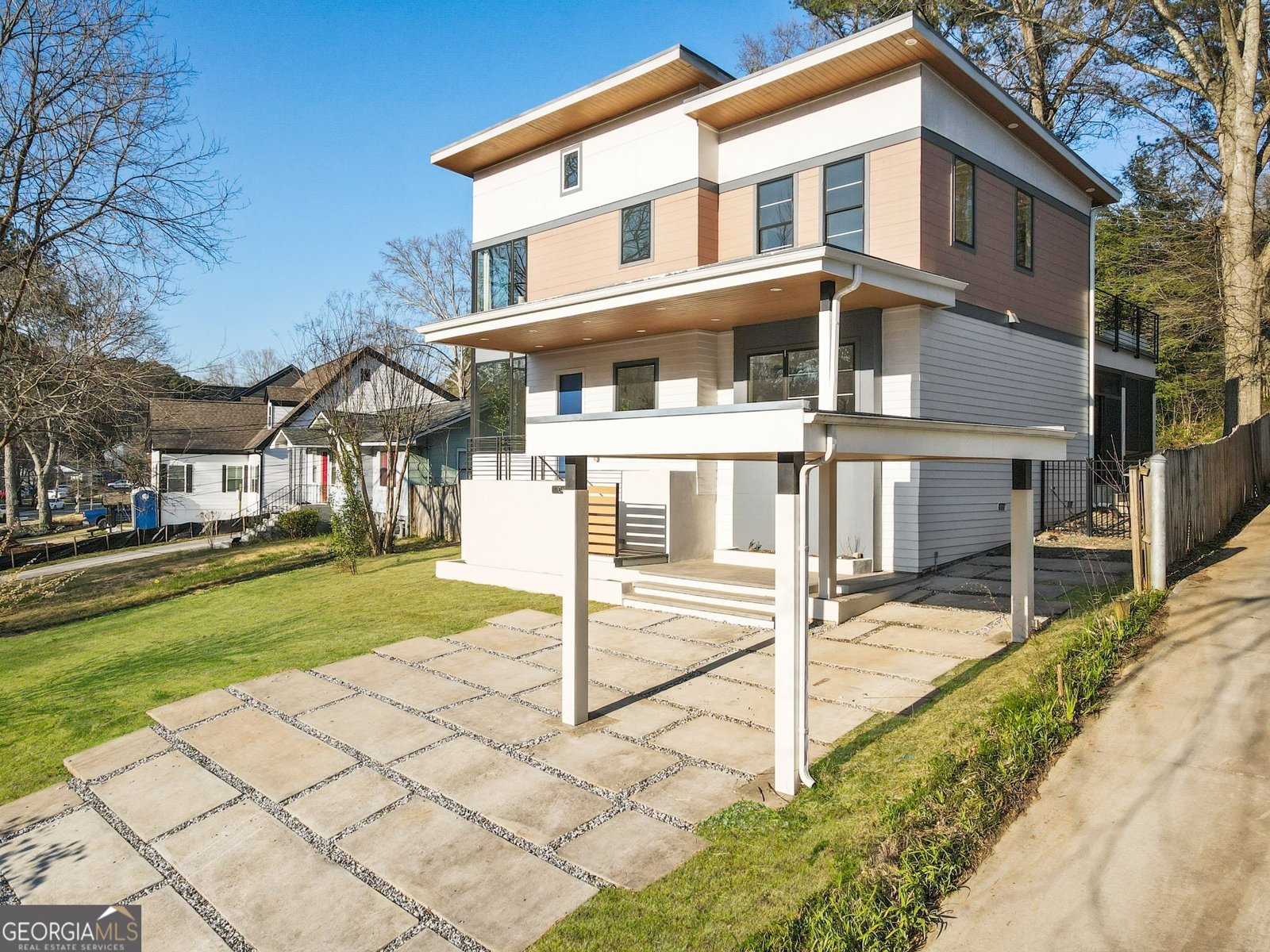 1045 Shepherds Lane Atlanta - 70