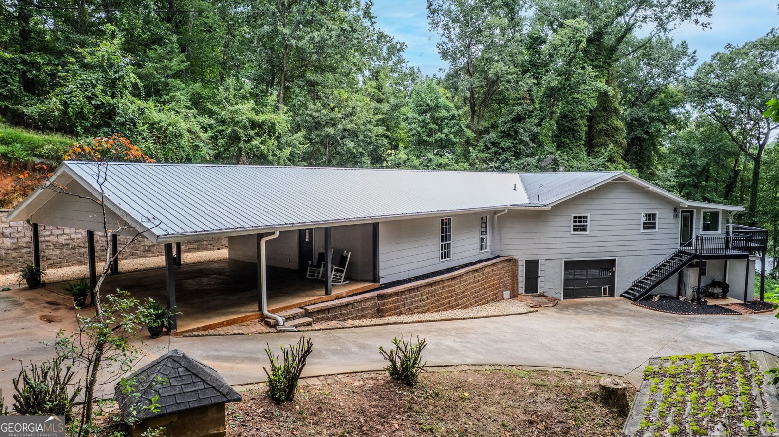 4469 Flat Creek Drive Gainesville - 1