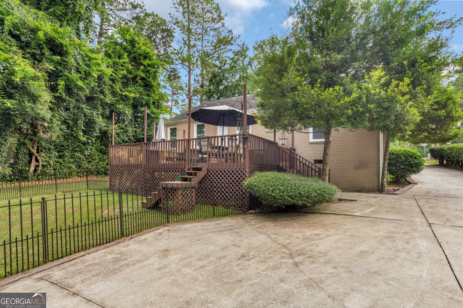3089 Highpoint Drive Macon - 12