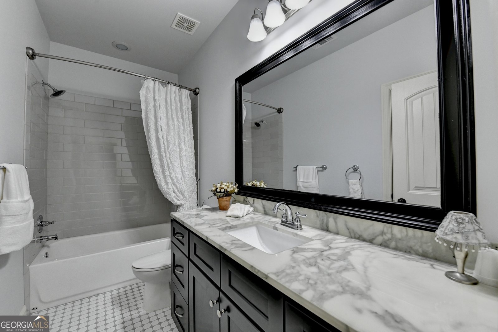221 Trecastle Square Canton - 32