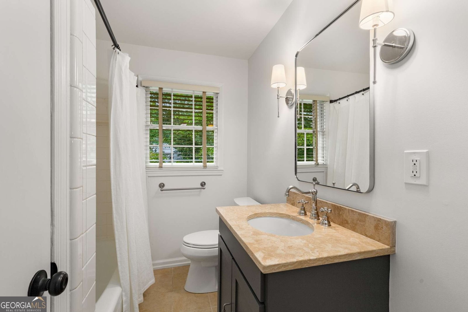 1370 Hanover West Drive Atlanta - 35