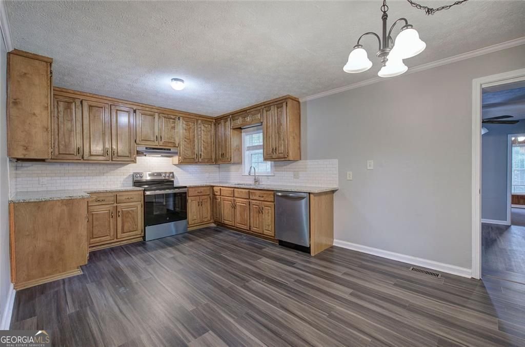 23 Thrasher Road Cartersville - 1