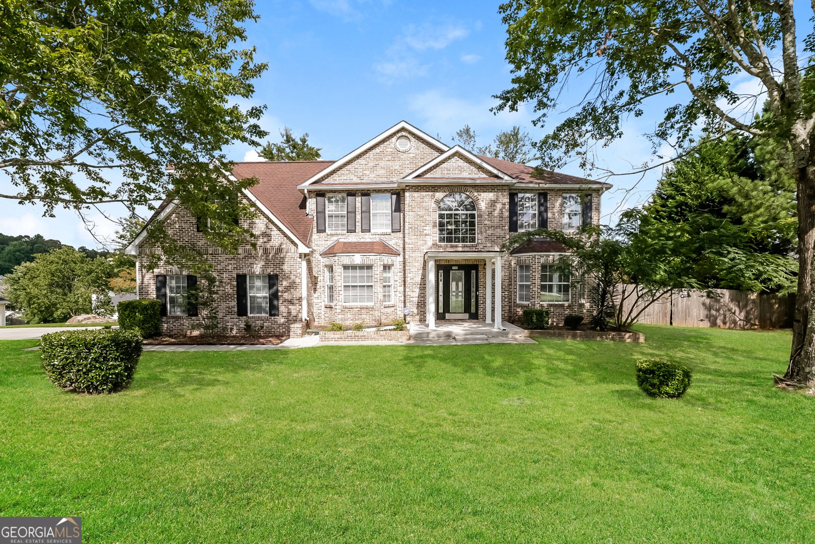 580 Lakewater View Drive Stone Mountain - 1