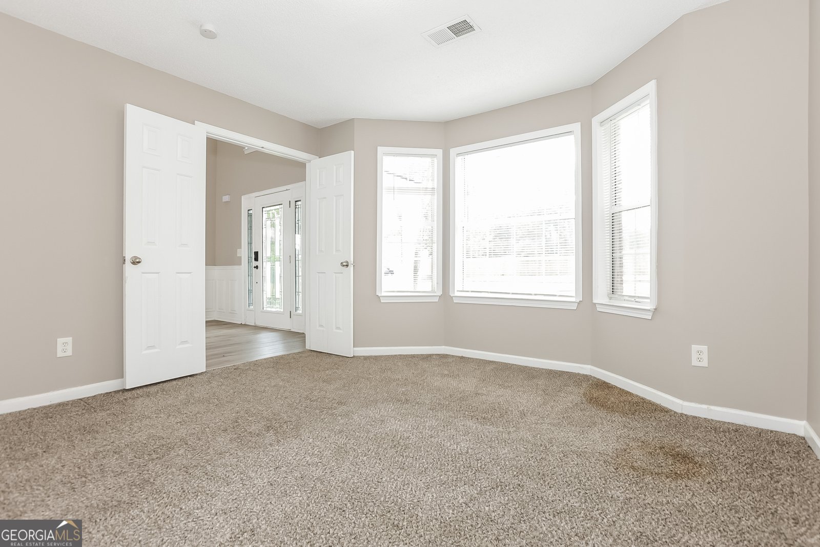 580 Lakewater View Drive Stone Mountain - 9