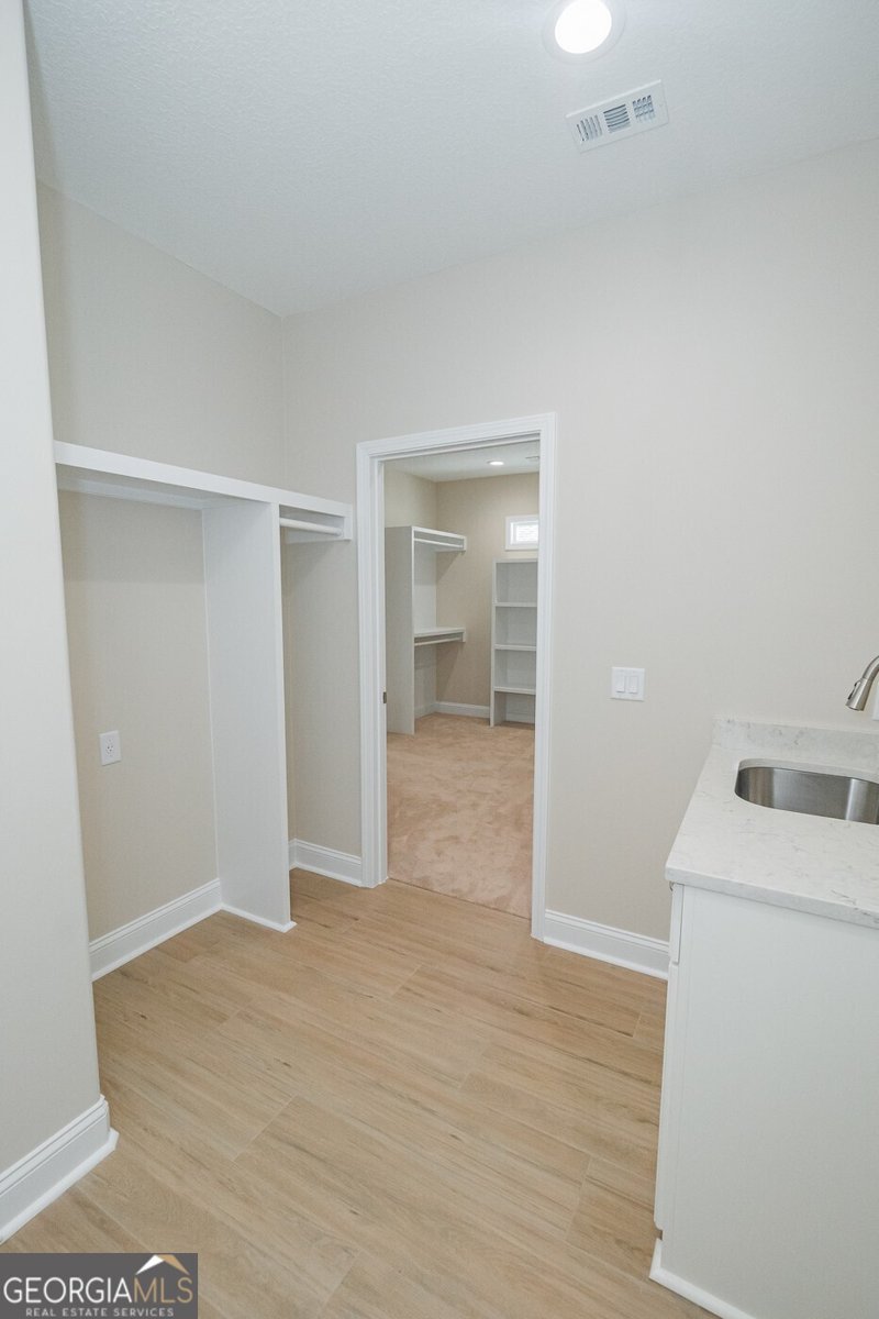 236 Jake Colton Drive Kingsland - 40