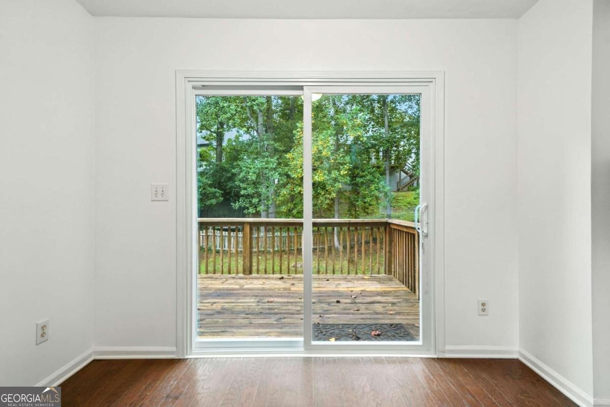 1506 Shadow Ridge Circle Woodstock - 21
