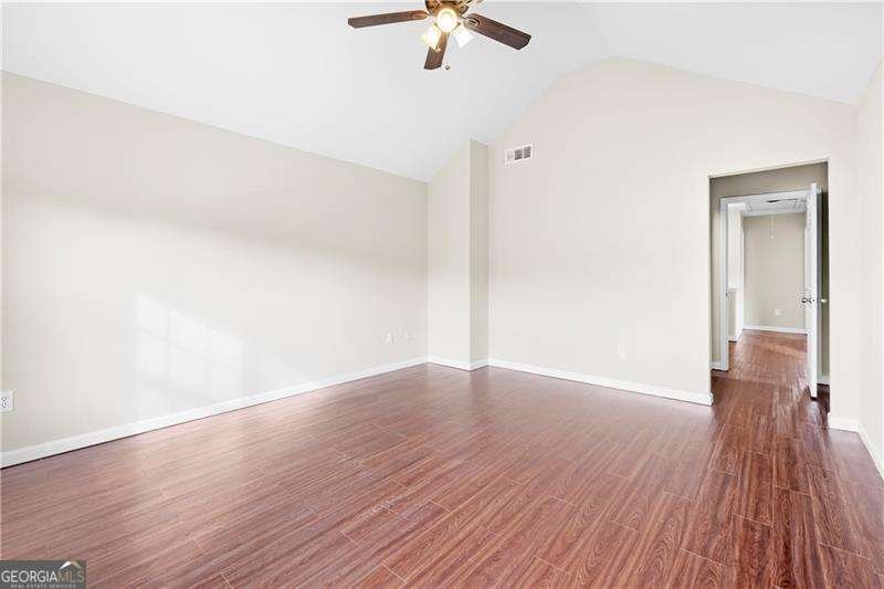 4610 BLUE IRIS Way Oakwood - 13