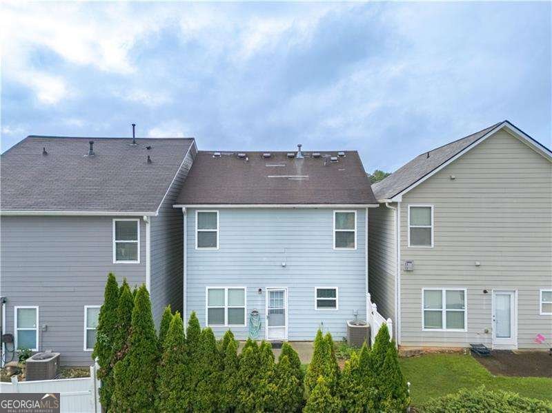 4610 BLUE IRIS Way Oakwood - 2