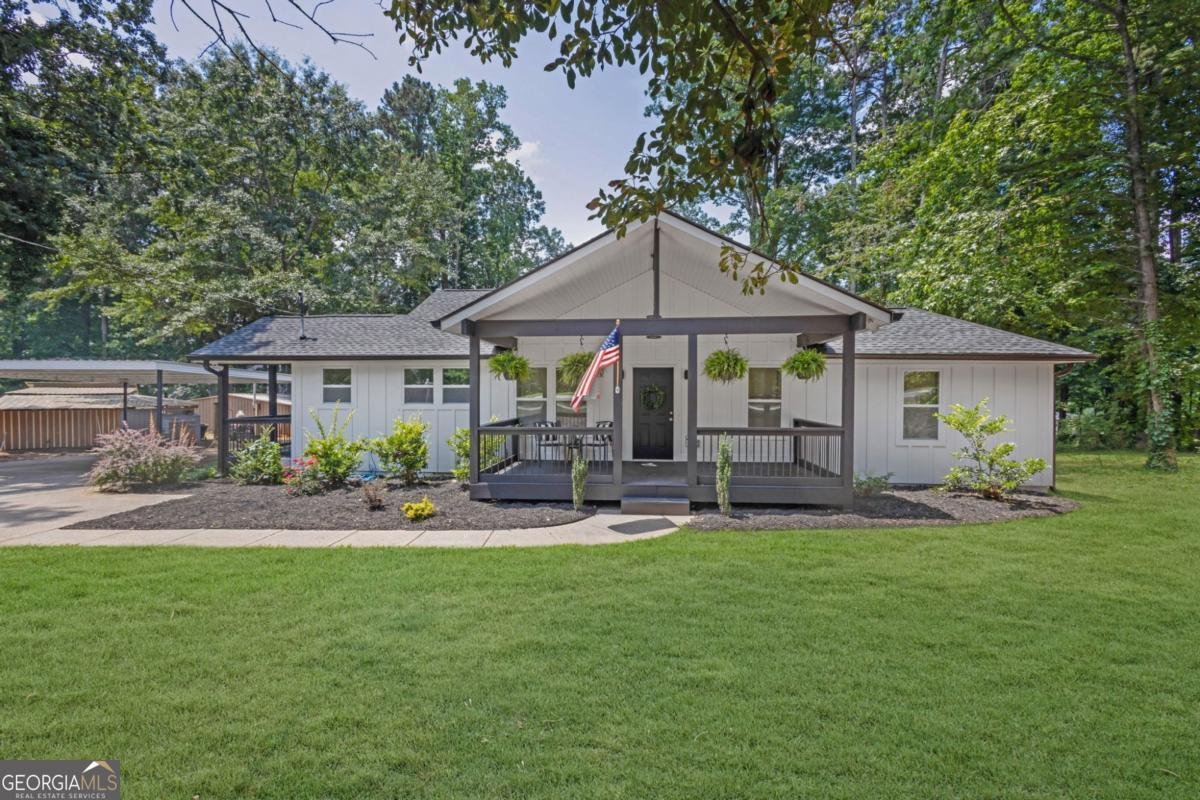 5601 Due West Road Powder Springs - 1