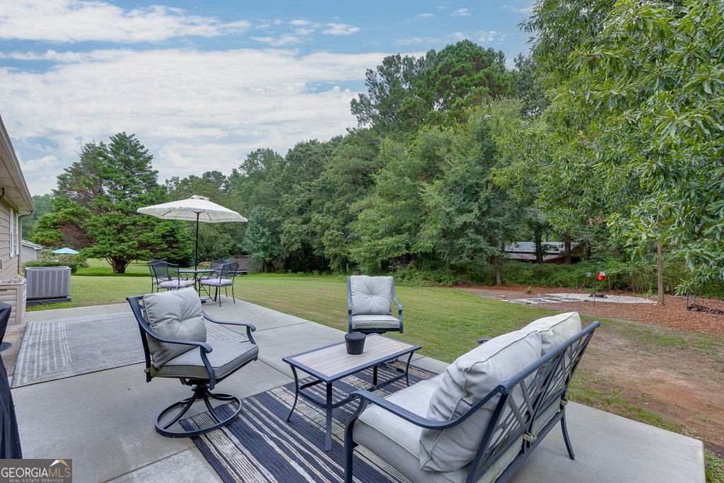 2035 Gum Creek Lane Loganville - 33