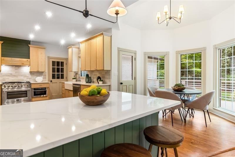 120 Emerald Fayetteville - 21