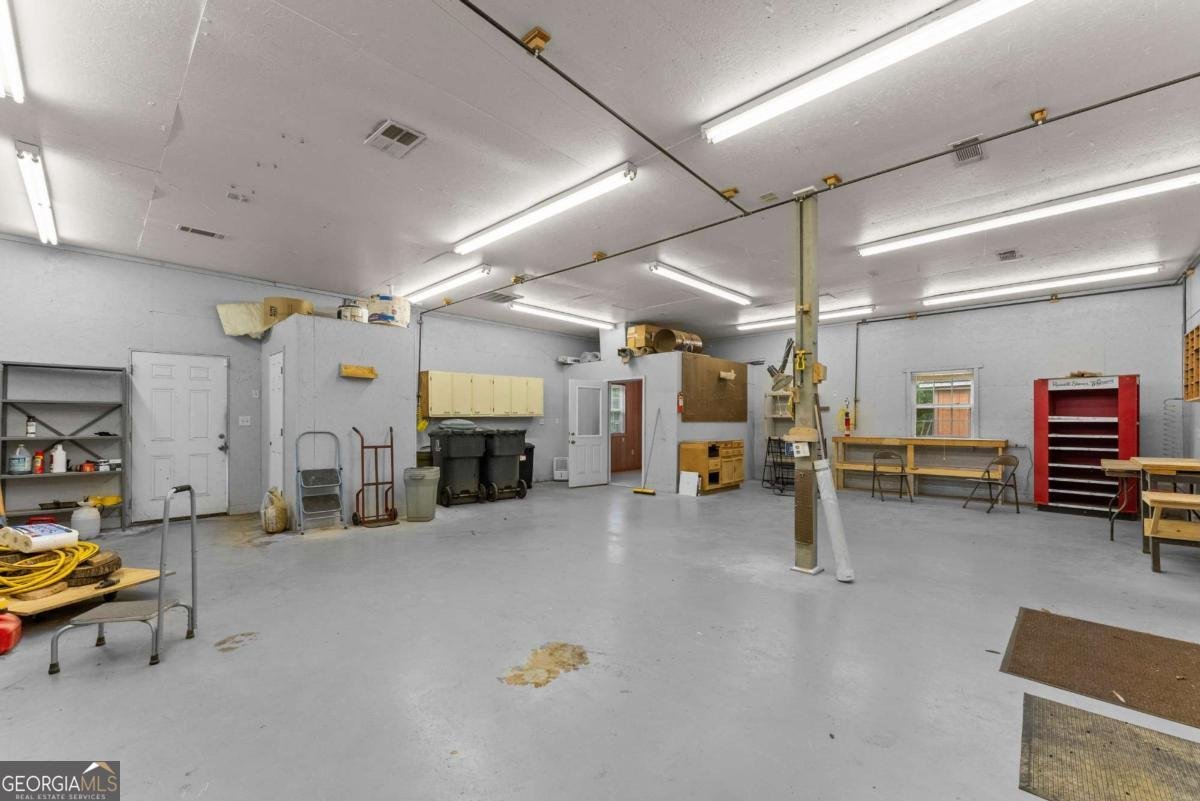 675 Washboard Road Cleveland - 21