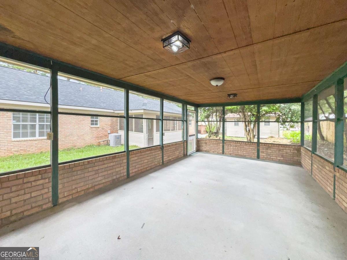 5204 Garrard Avenue Savannah - 2