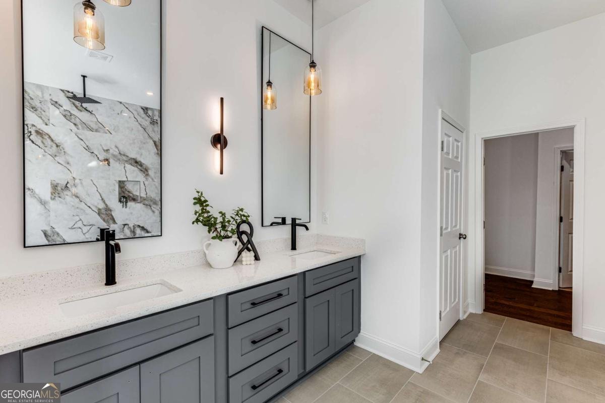 971 Washington Place Atlanta - 4