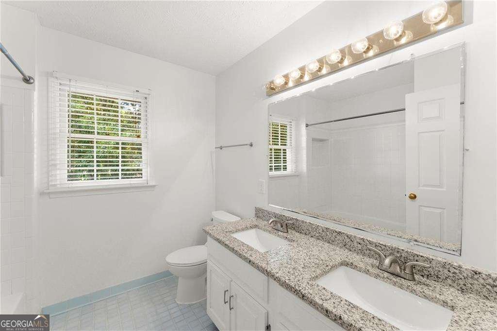 965 Lake Charles Drive Roswell - 26