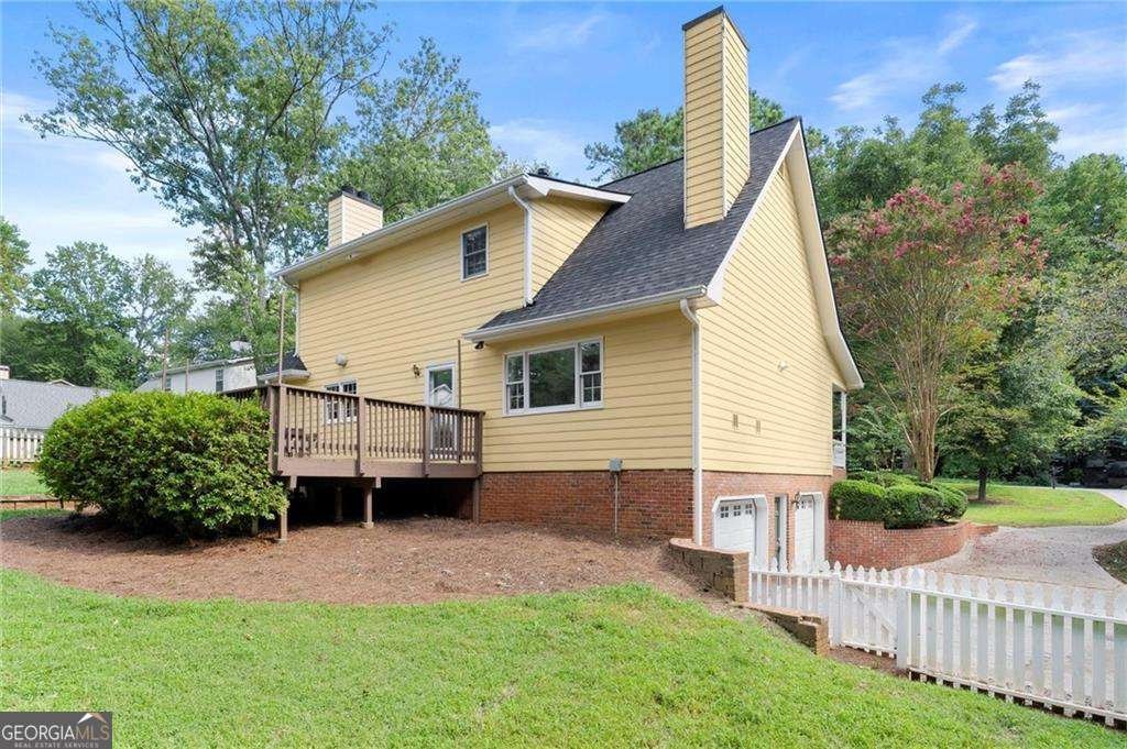 965 Lake Charles Drive Roswell - 32