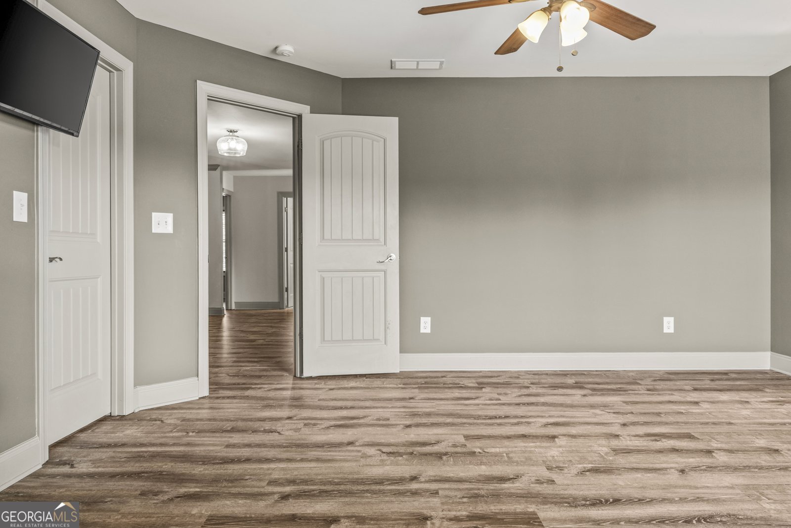 2492 Rambling Rill Drive Statham - 11