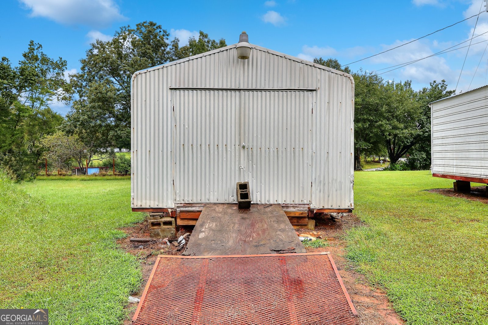 1735 Knight Circle Loganville - 3