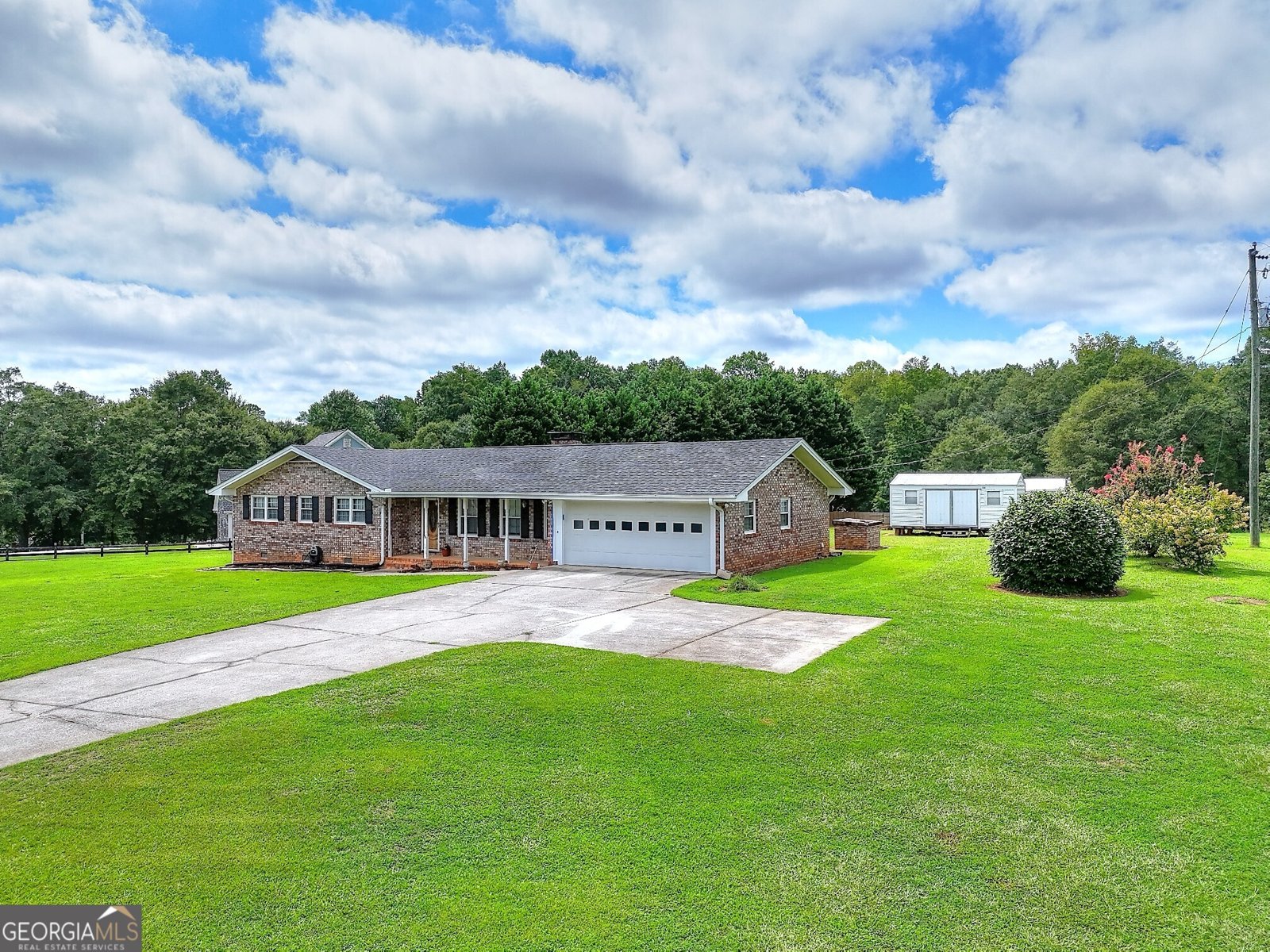 1735 Knight Circle Loganville - 9