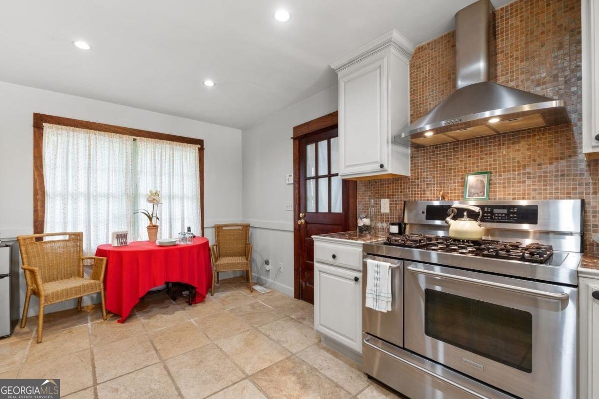 465 Forest Hills Drive Sandy Springs - 17