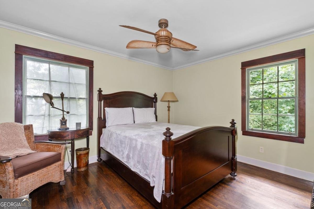465 Forest Hills Drive Sandy Springs - 30