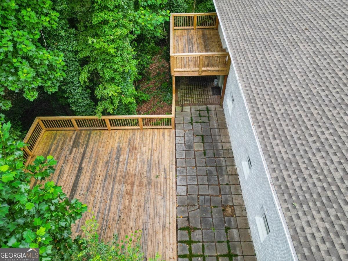 465 Forest Hills Drive Sandy Springs - 46