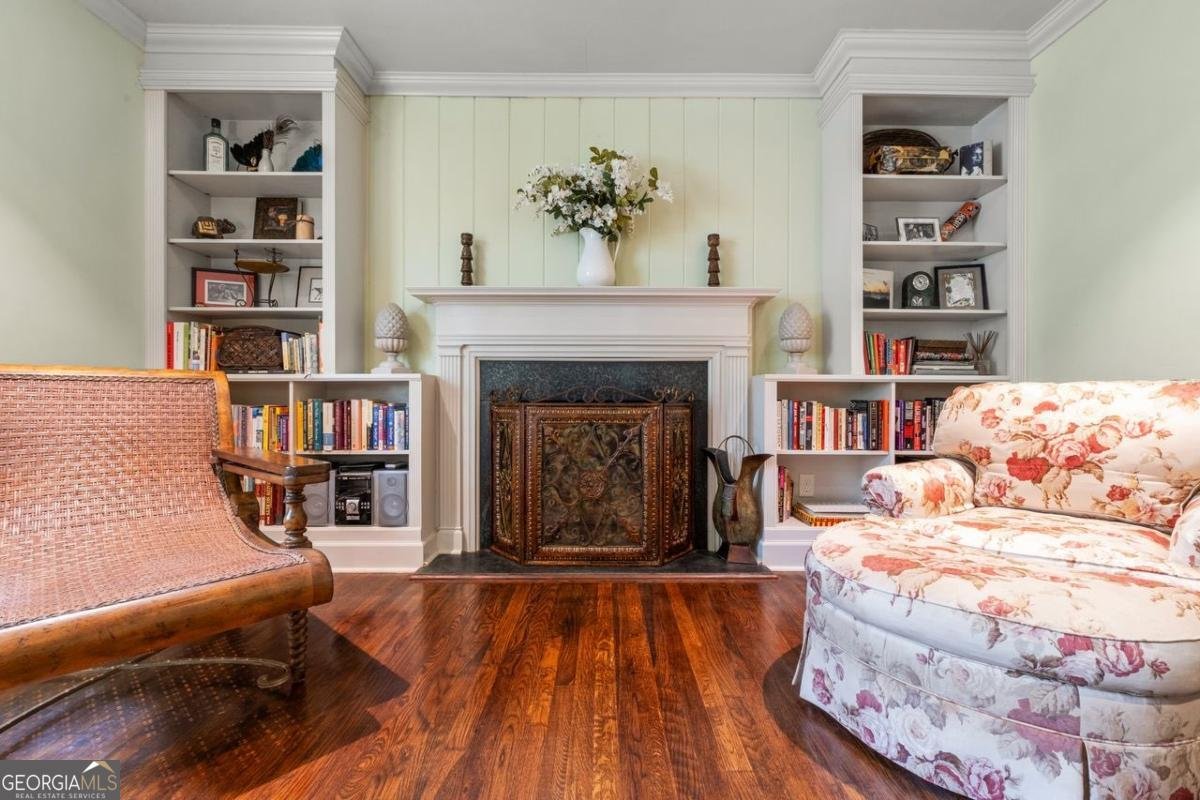 465 Forest Hills Drive Sandy Springs - 6