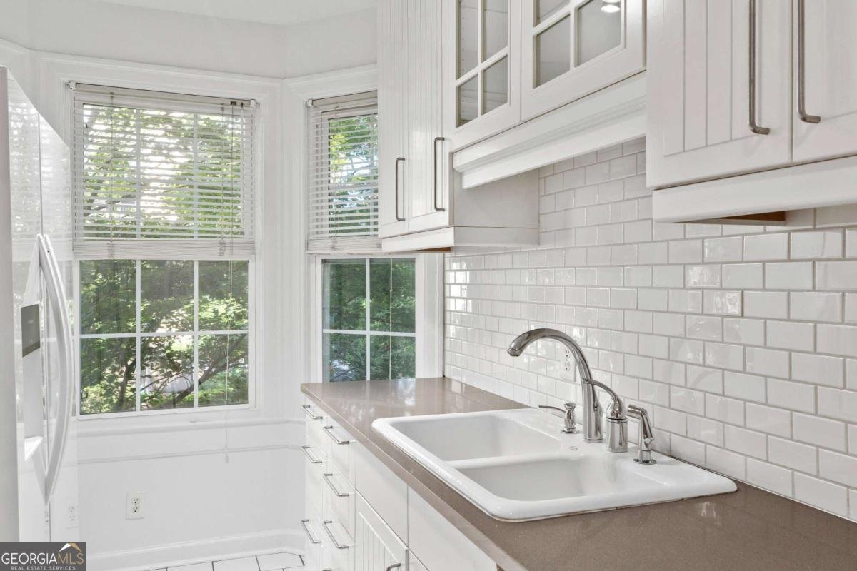 2230 Peachtree Road Atlanta - 17