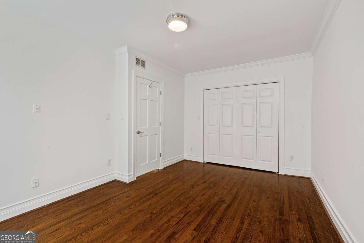 2230 Peachtree Road Atlanta - 24