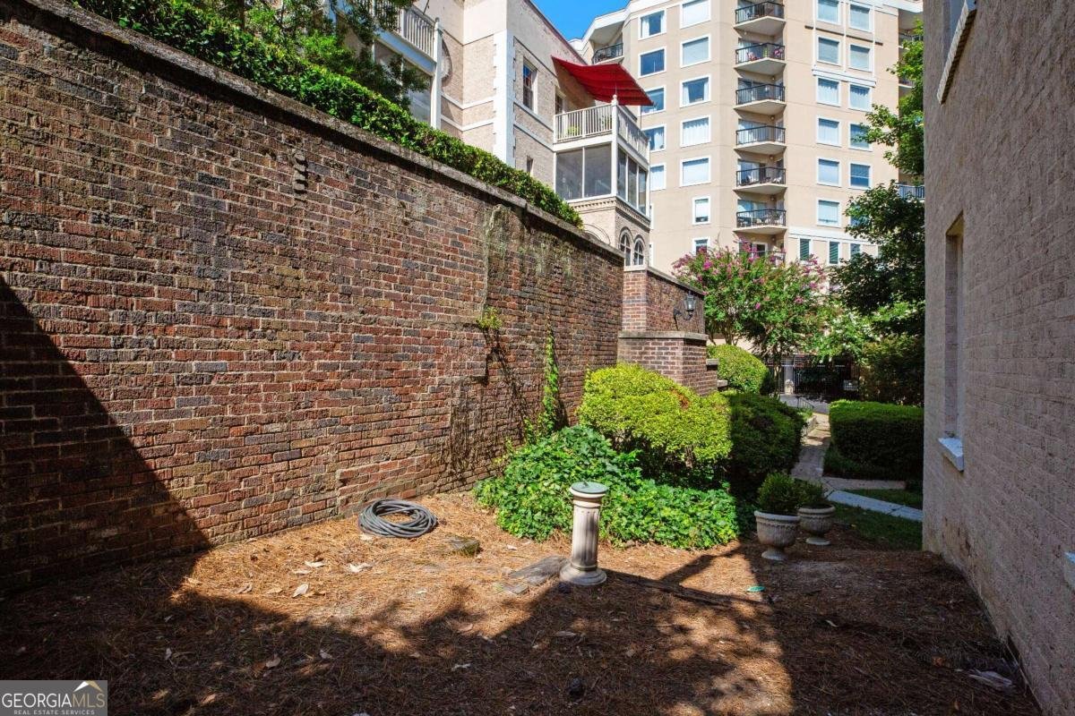 2230 Peachtree Road Atlanta - 26