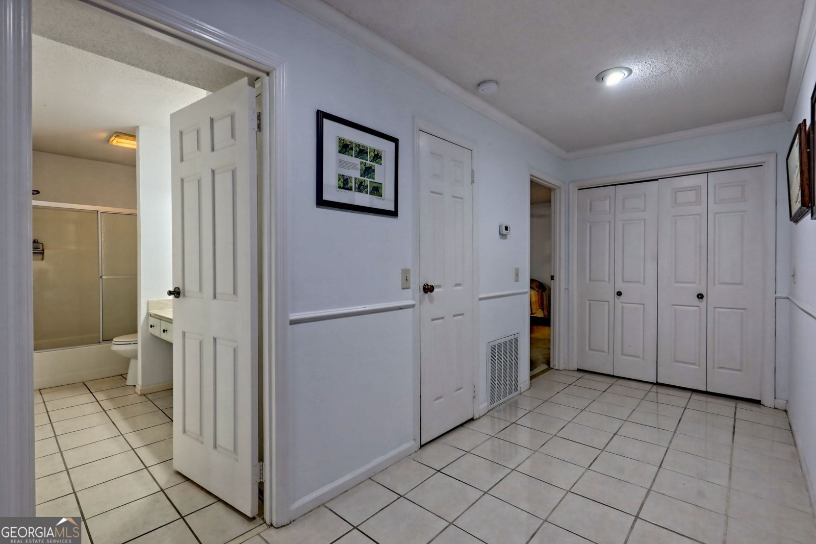 230 Stornoway Drive Clayton - 3
