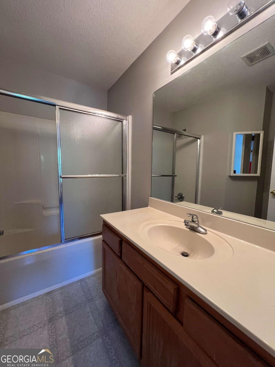 637 Huntington Road Athens - 13