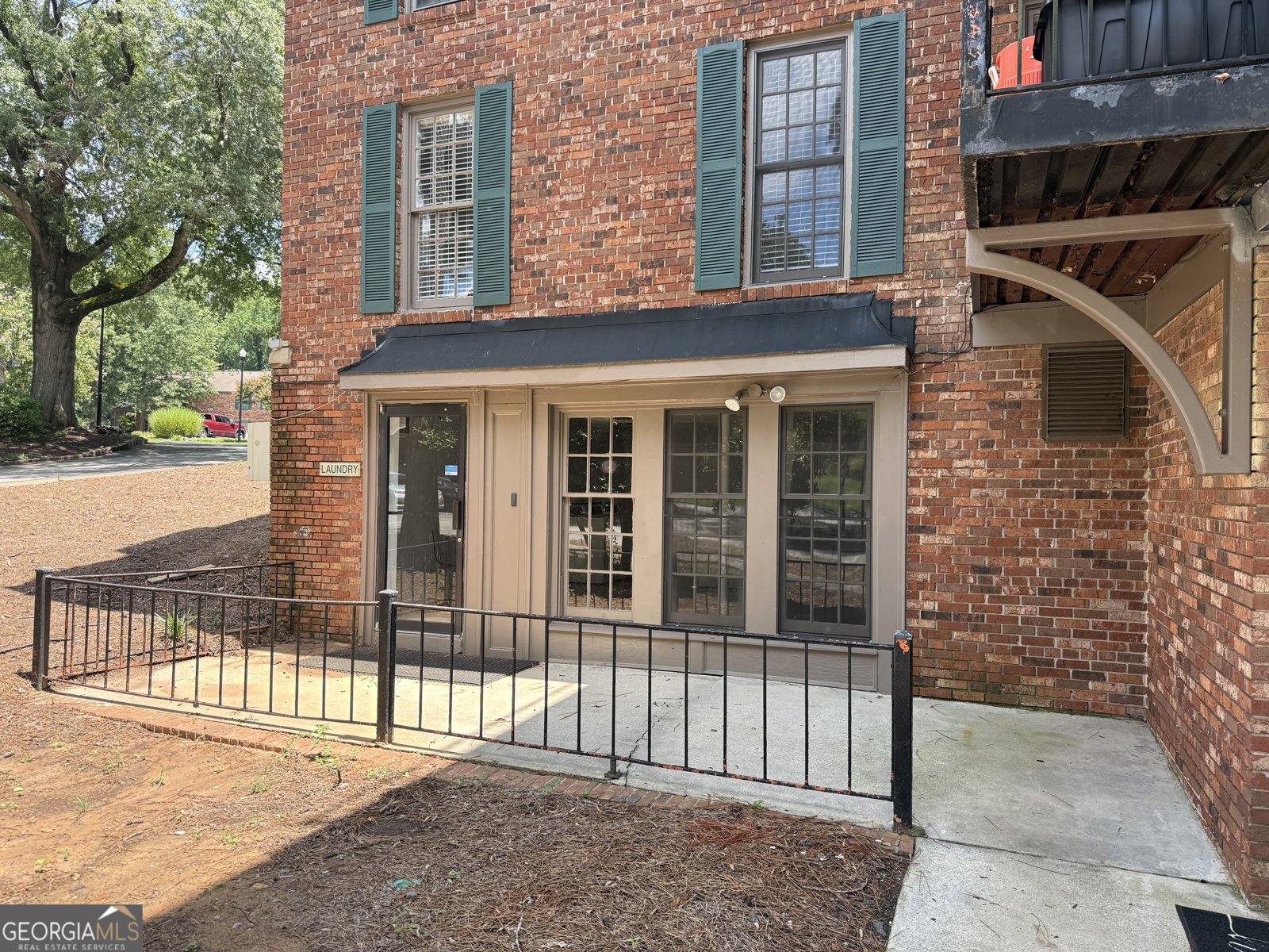 3085 Colonial Way Atlanta - 1