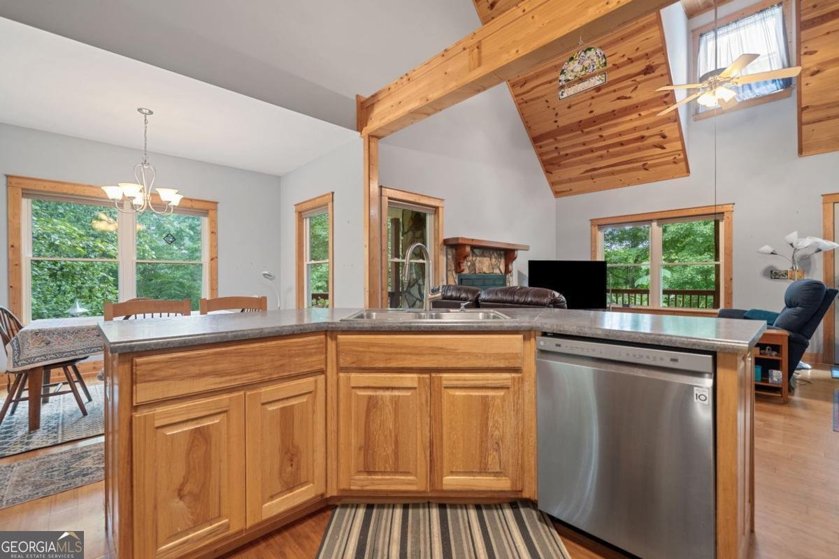 564 Scrougetown Road Ellijay - 14