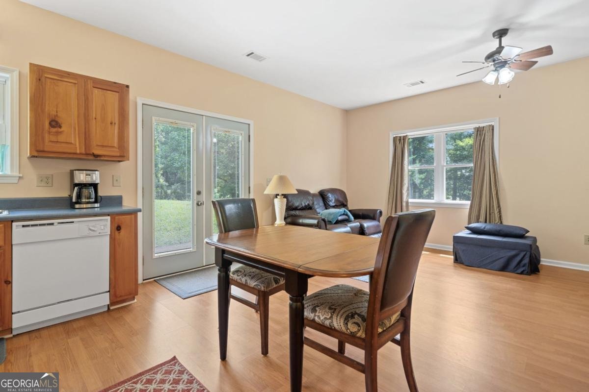 564 Scrougetown Road Ellijay - 38