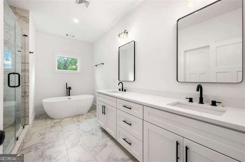 2869 4TH Street Atlanta - 19