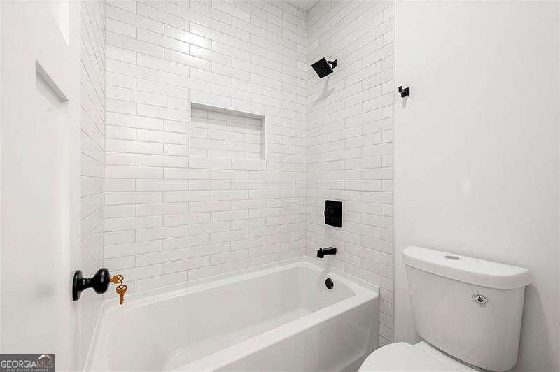 2869 4TH Street Atlanta - 27