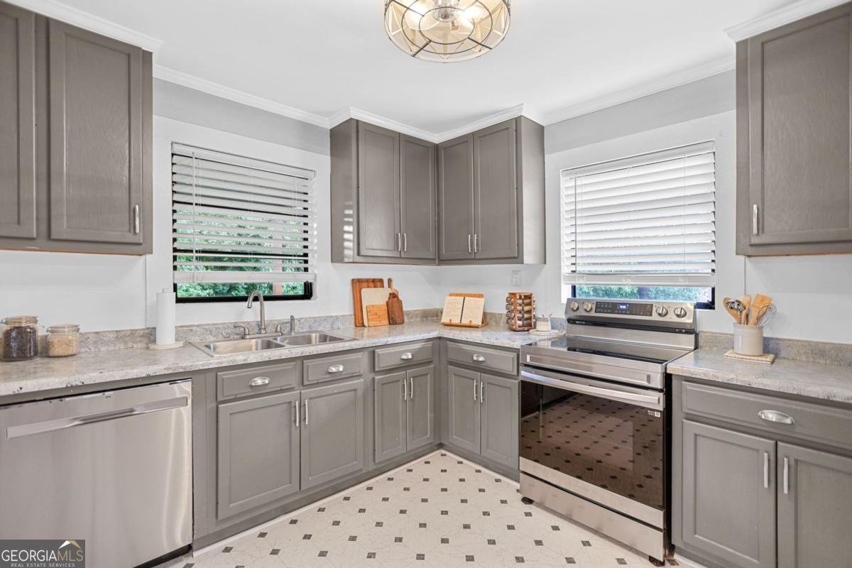 201 Oak Street Hogansville - 10