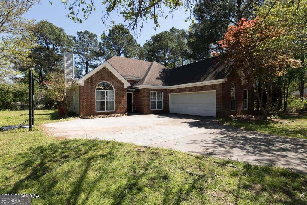 308 Ellis Court Macon - 1