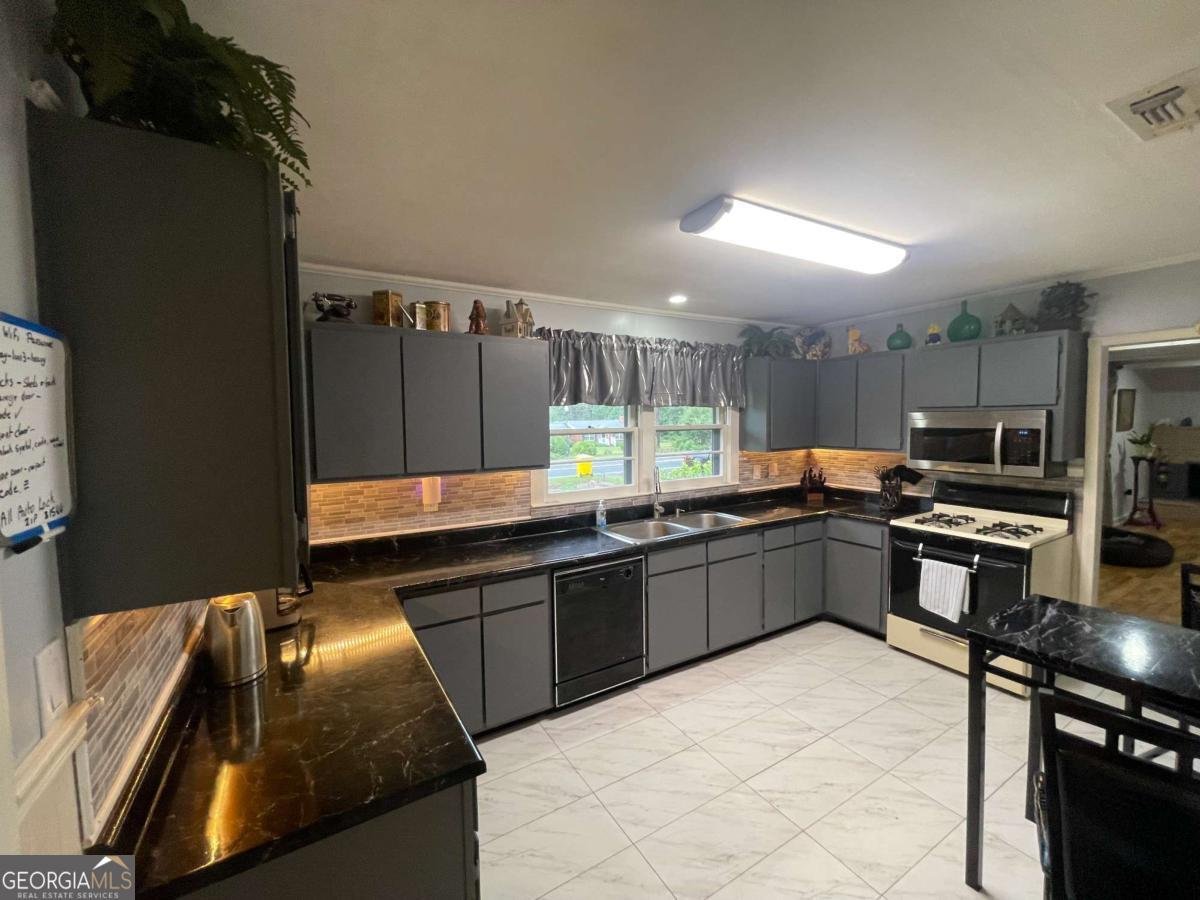 57 Dogwood Drive Jacksonville - 19