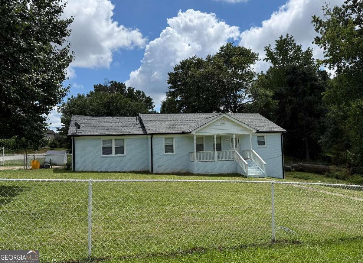 7242 Westwood Lane Douglasville - 1