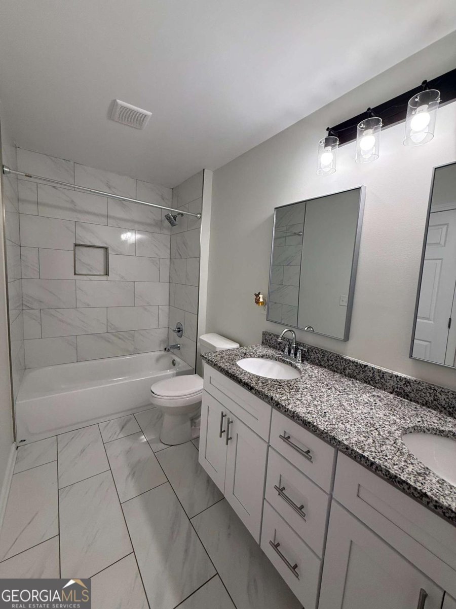 7242 Westwood Lane Douglasville - 8
