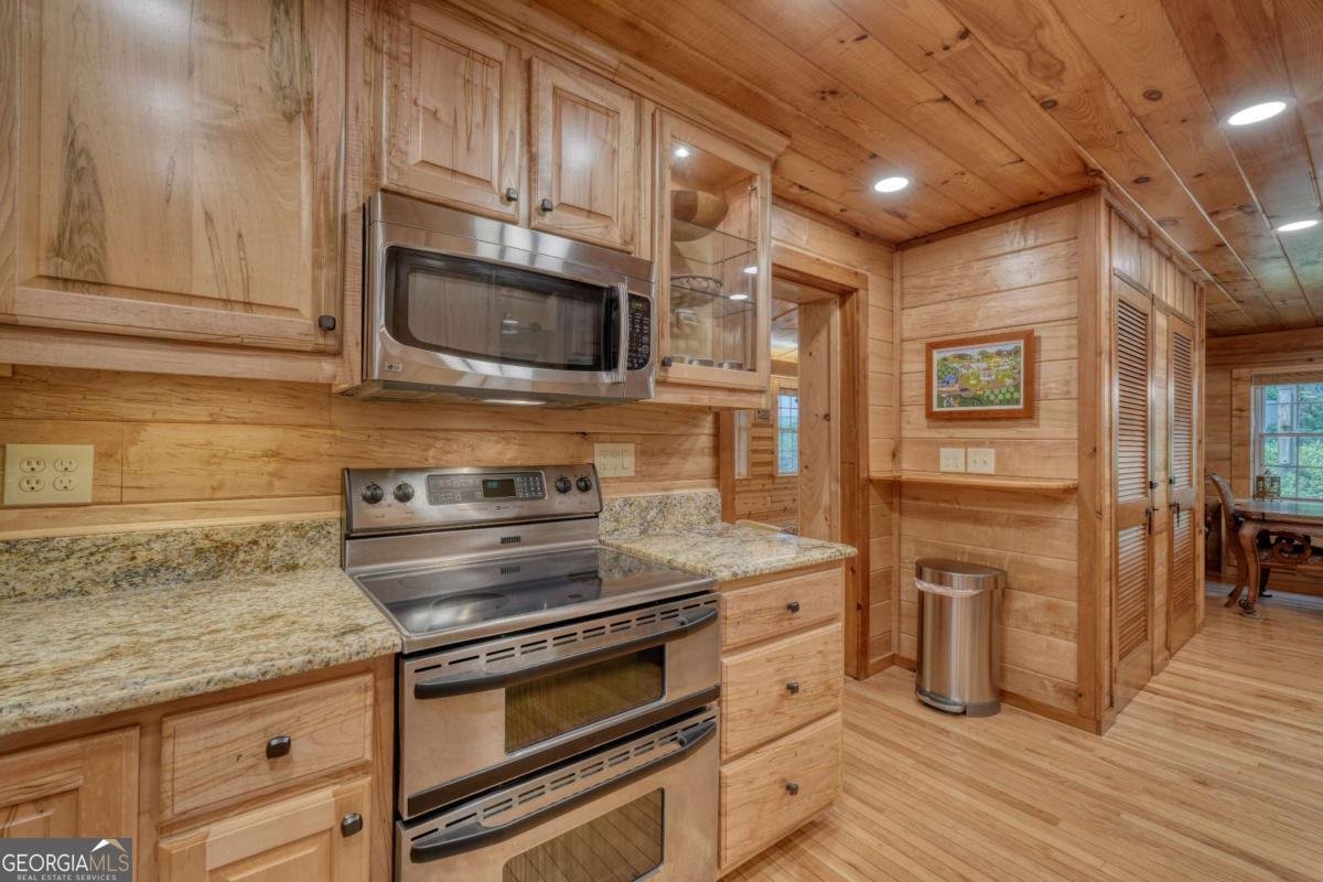 317 Collins Creek Road Hiawassee - 16