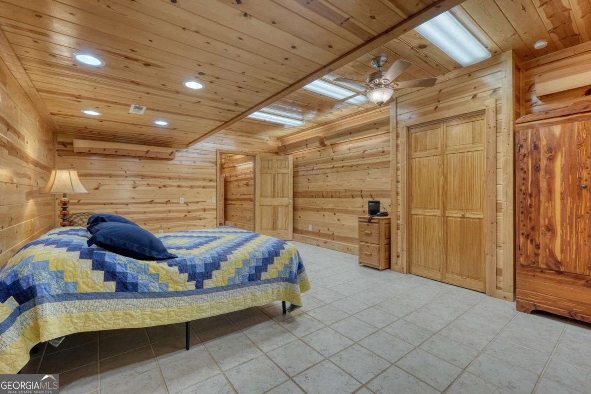 317 Collins Creek Road Hiawassee - 36
