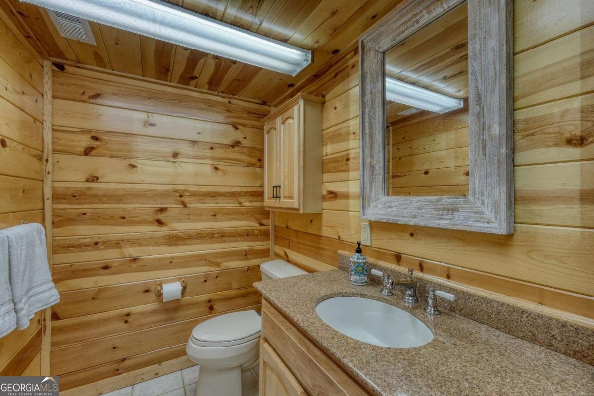 317 Collins Creek Road Hiawassee - 37