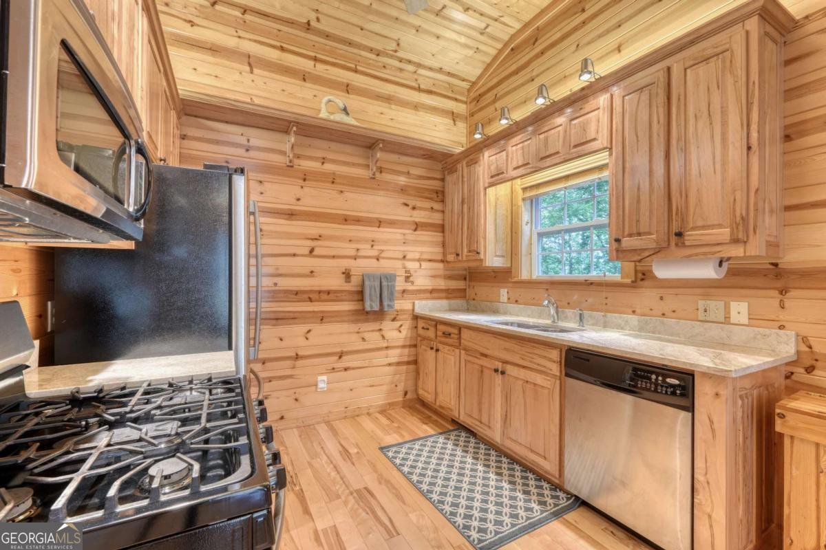 317 Collins Creek Road Hiawassee - 42