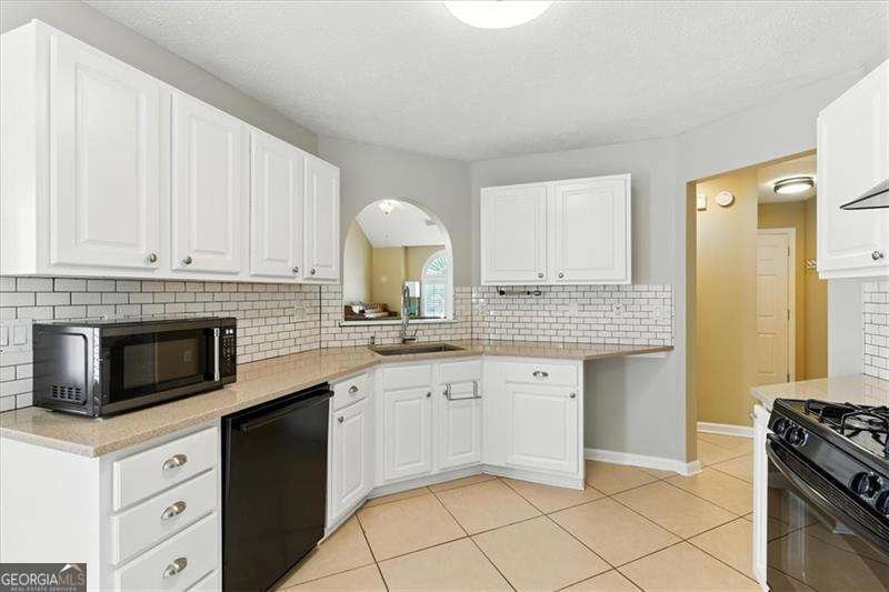 4514 Lake Park Drive Acworth - 10