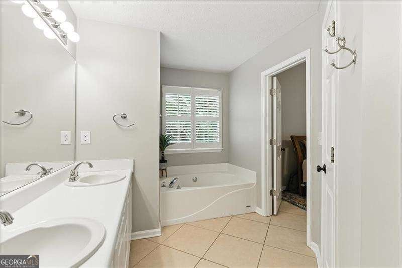 4514 Lake Park Drive Acworth - 18