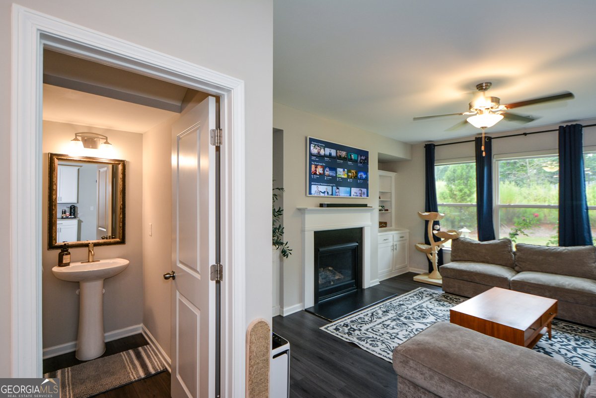 3401 Park Pointe Circle Scottdale - 18