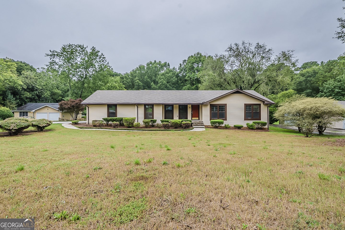4909 Woodhurst Way Stone Mountain - 1